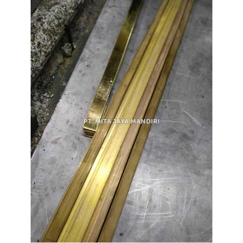 Plat Strip Kuningan 20x100