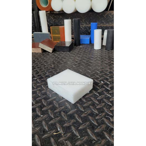 Plat POM Putih 12mm Plat POM Putih 12mm