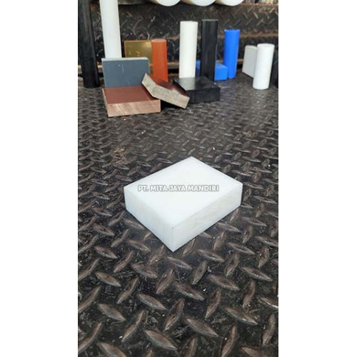 Plat POM Putih 12mm Plat POM Putih 12mm